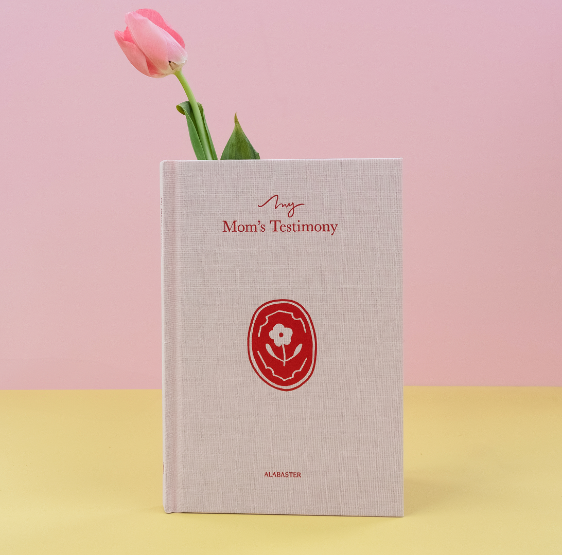 My Mom's Testimony: A Guided Journal for Sharing Her Beautiful Story