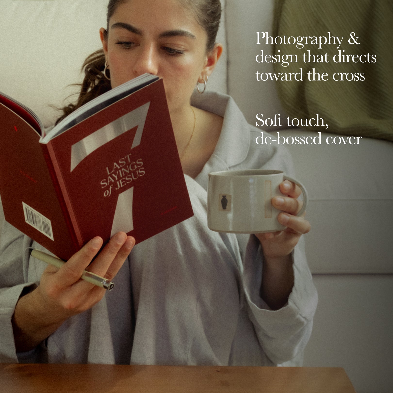 The 7 Last Sayings of Jesus: A 40-Day Bible Devotional for Journeying to the Cross