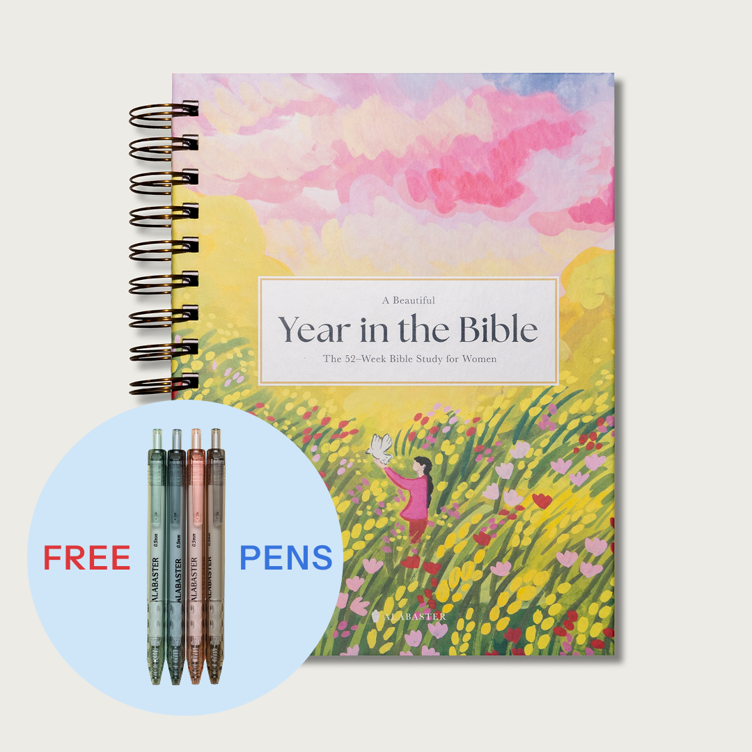 A Beautiful Year in the Bible: The 52-Week Bible Study for Women
